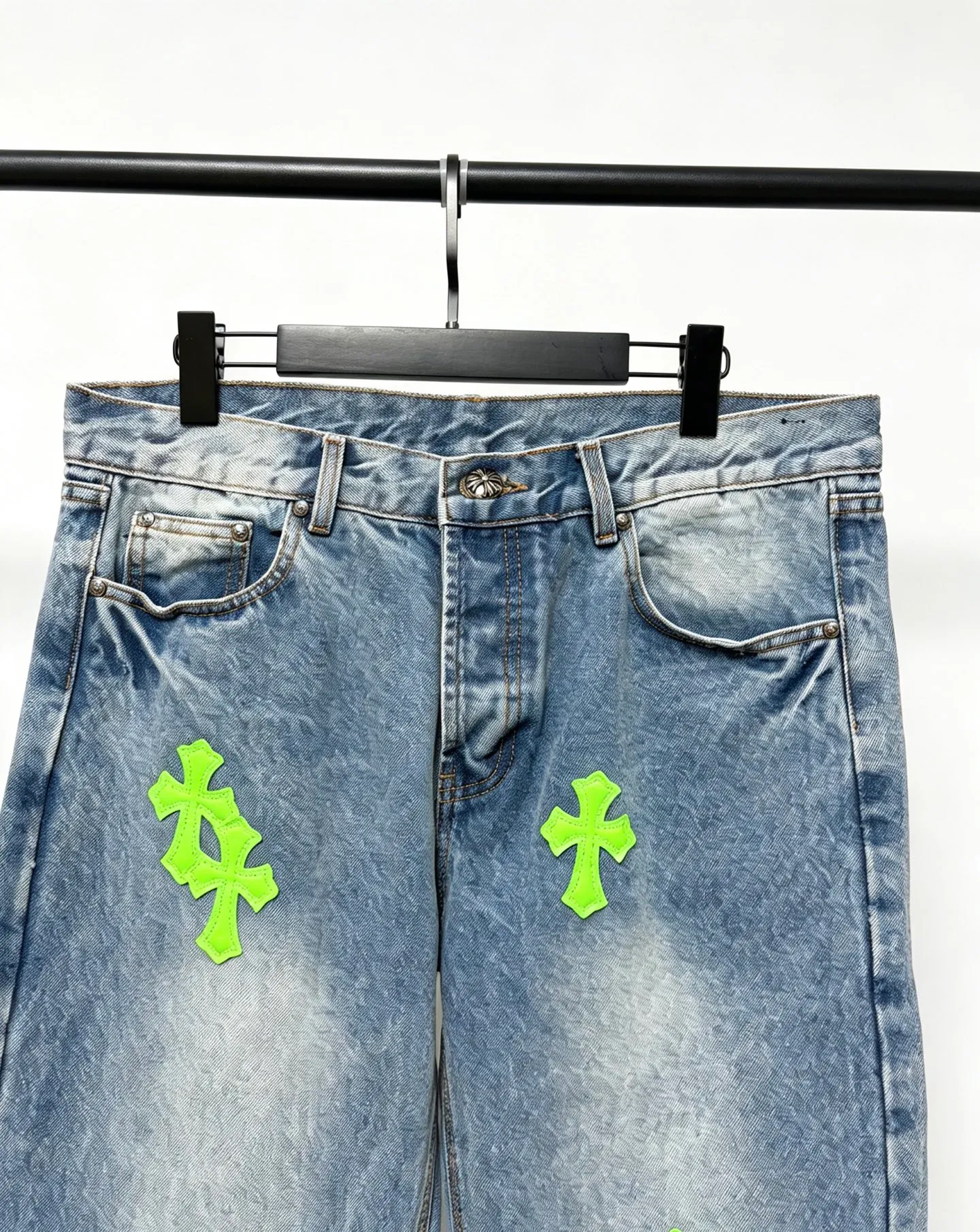 Chrome Hearts ， Light Blue ， ， ， ， ， ， Retro 。 Green ， ； ， ， ， ， 。 ， 。 Retro ， Classic ； ； Levi’s Classic V ， ， ， ， 。 ×Levis ， Genuine Leather ， 。 Retro ， 。 ， ， 。